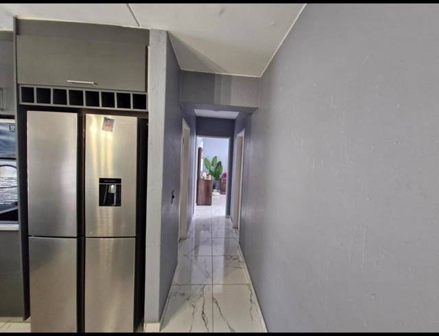 2 BEDROOM APARTMENT FOR SALE IN GOSFORTH PARK